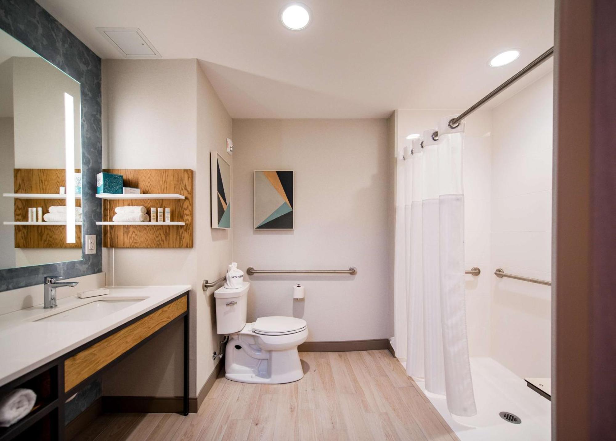 Hilton Garden Inn Moncton Downtown, Nb Экстерьер фото