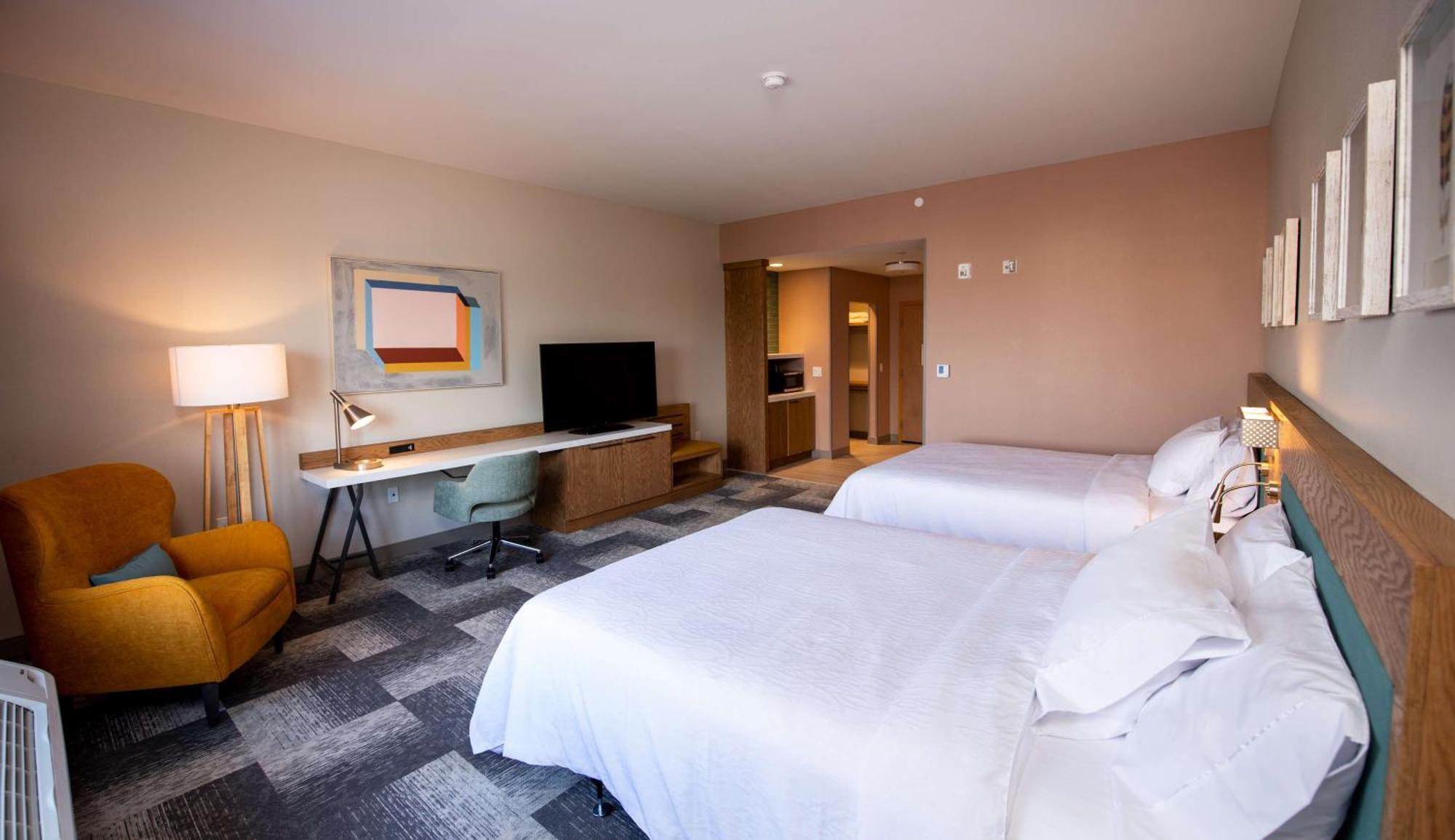 Hilton Garden Inn Moncton Downtown, Nb Экстерьер фото